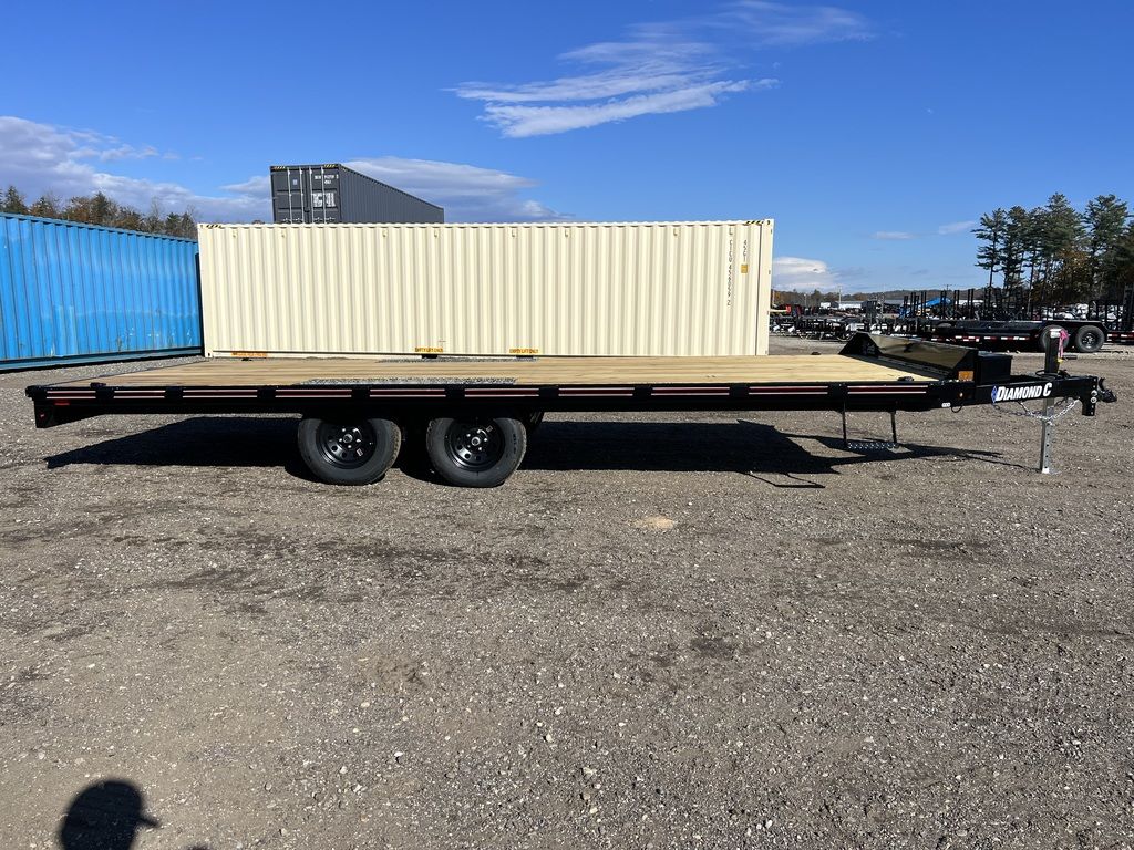 2024 Diamond C 8.5×20 7K Deckover Trailer w/Slide-In Ramps - Image 6